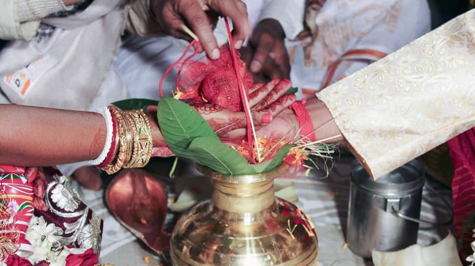 Groom wears &#039;sherwani&#039; instead of &#039;dhoti-kurta&#039; at wedding, leads to violent clash in MP