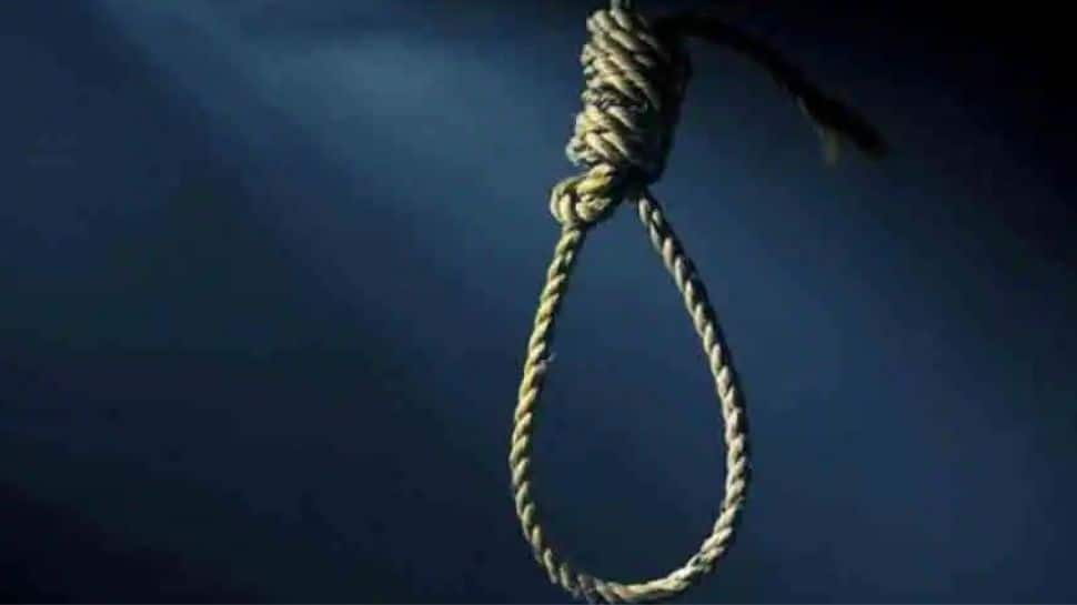 Madhya Pradesh minister&#039;s daughter-in-law found hanging at home: Reports