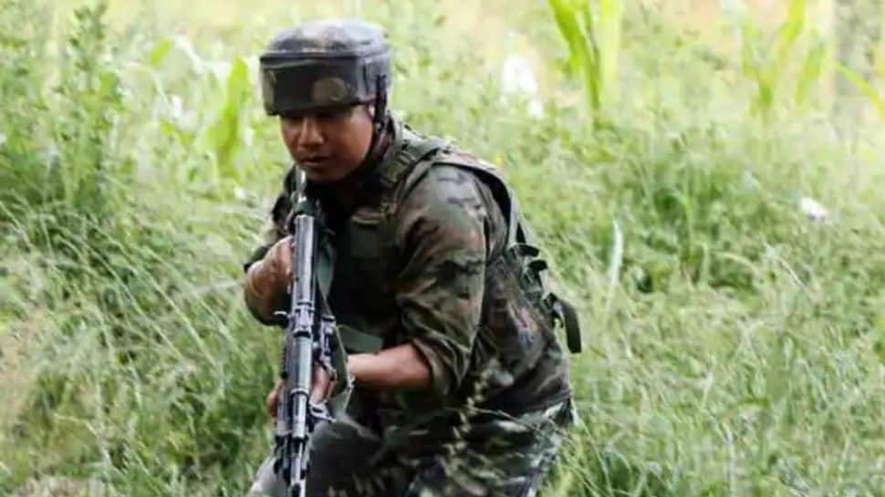 Hybrid terrorist, associate nabbed in Jammu &amp; Kashmir’s Pulwama