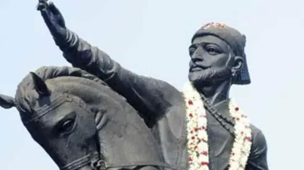 30 policemen hurt as Maharashtra villagers clash over Shivaji statue, 300 booked
