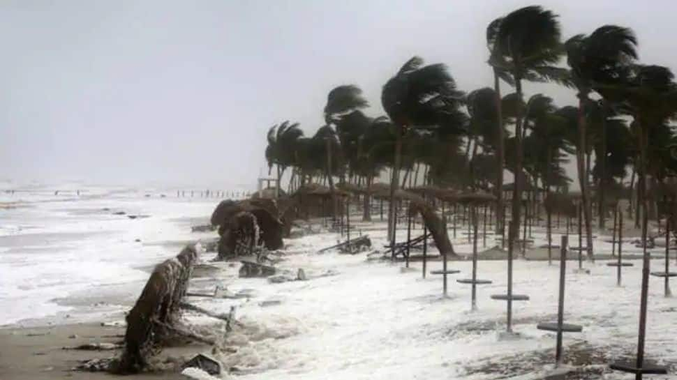 IMD issues heavy rainfall warning in Kerala, Lakshadweep for next 4 days