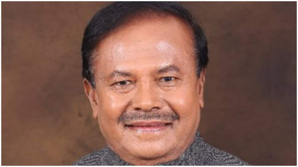 Former BJP MLC Puttaswamy appointed head seer of Bengaluru Mutt 