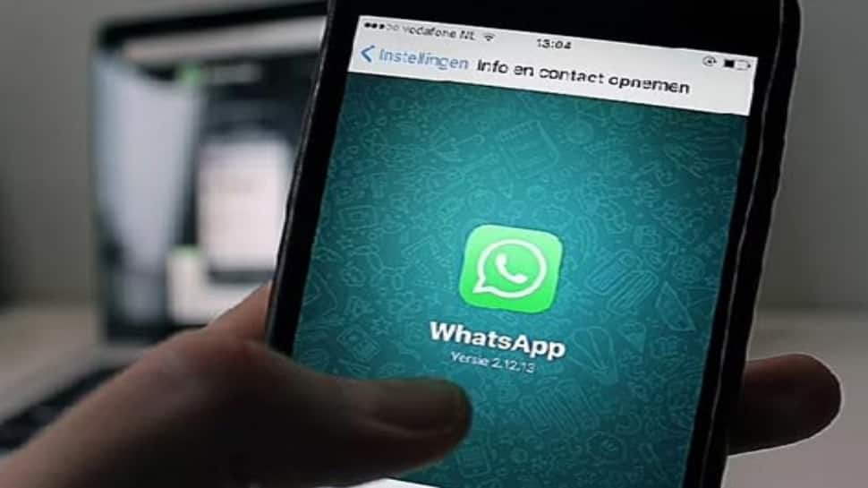 WhatsApp Users Alert! You will soon be allowed to exit groups silently thumbnail