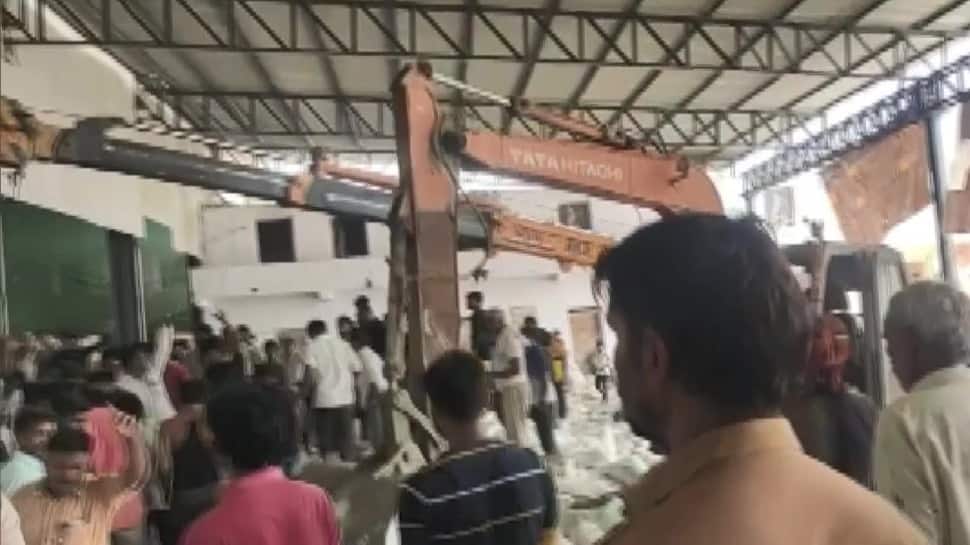 Gujarat: Wall at factory in Morbi collapses, at least 12 killed; PM Modi calls tragedy 'heart-rending' | India News - Vimarsana News