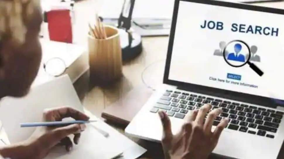 MNCs, IT firms on a hiring spree, plan to hire over 2 lakh employees in FY23 in India