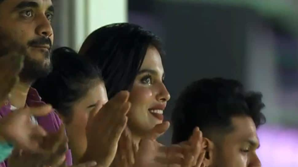 IPL 2022: Mystery girl has fans drooling in Lucknow Super Giants thrilling win over Kolkata Knight Riders, check PIC