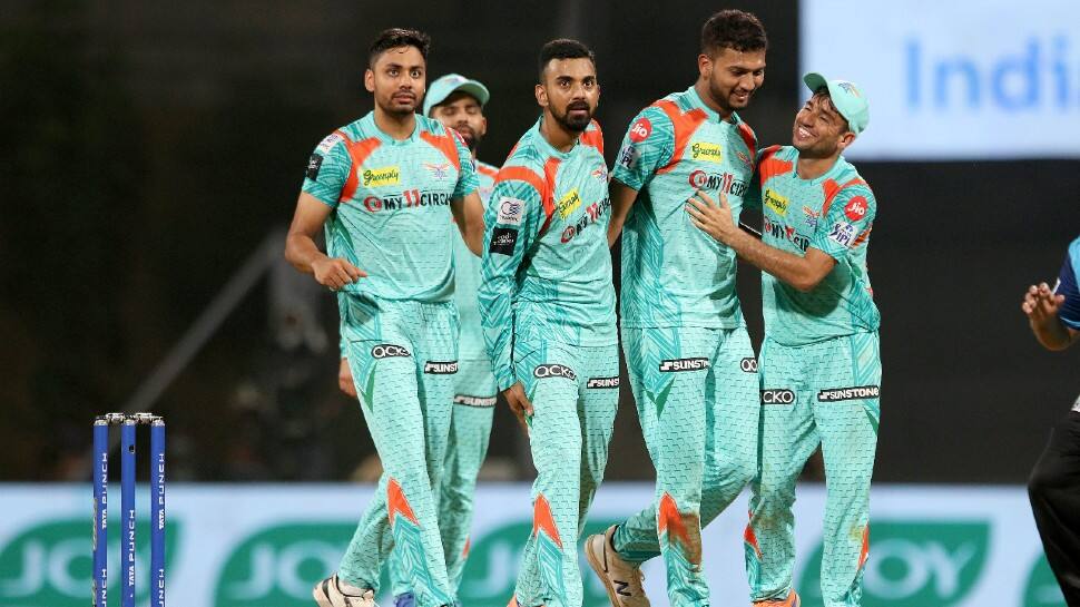 IPL 2022 Updated Points Table, Orange Cap and Purple Cap: Lucknow Super Giants enter Playoffs, Quinton de Kock zooms to 3rd 