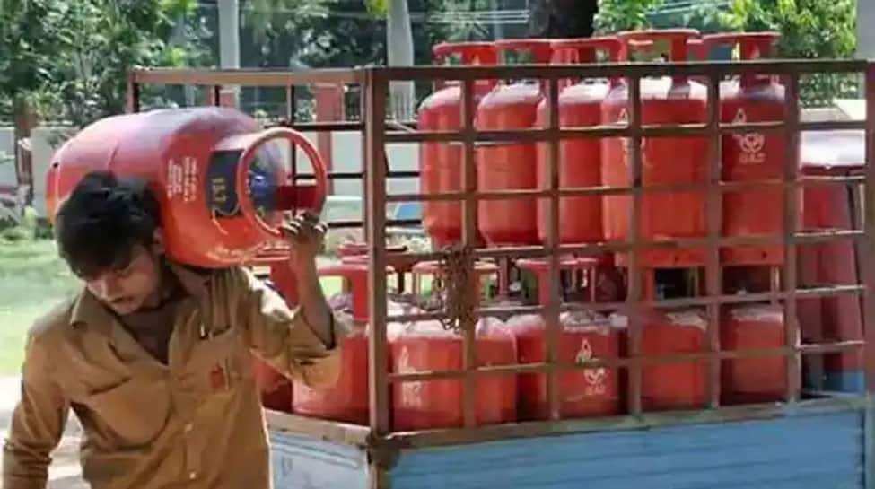 LPG cylinder prices May 19, 2022: Domestic, commercial gas prices hiked again, check out how much you need to pay for a cylinder
