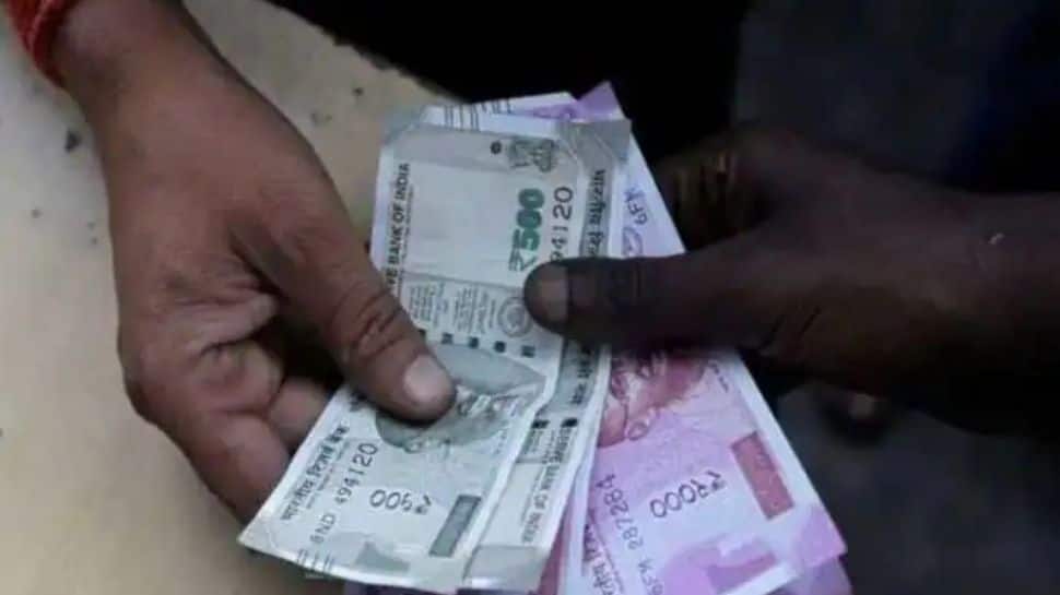 7th Pay Commission: Minimum pay to be hiked to Rs 26,000? Big decision on fitment factor soon