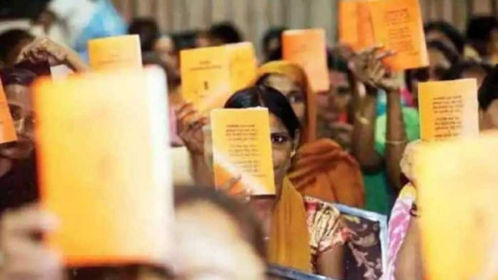 Govt issues new rule for ration card: Ineligible beneficiaries asked to surrender documents, check eligibility 