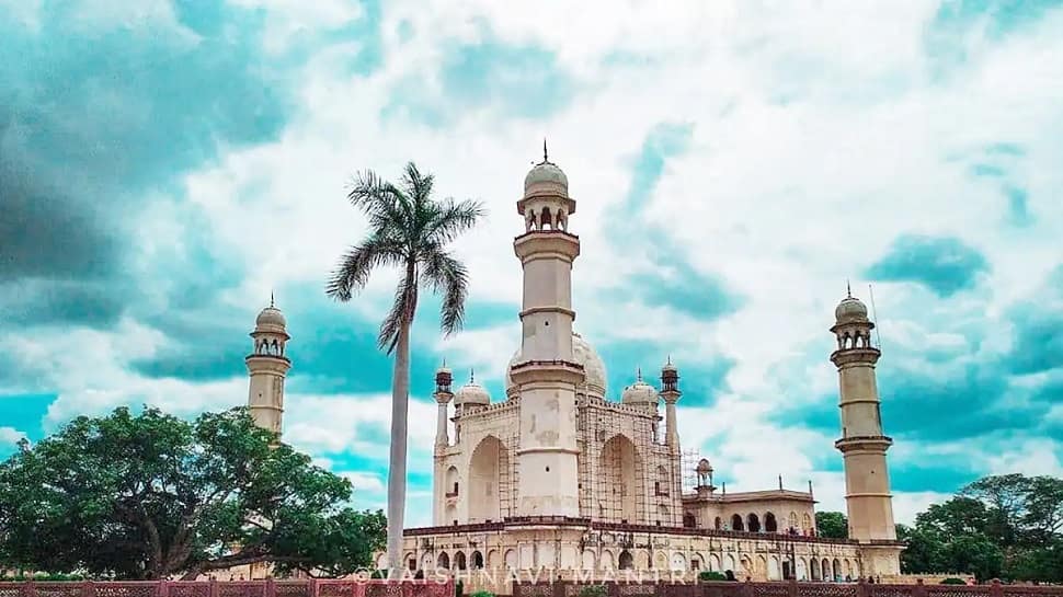 400-year-old public bath found near &#039;Bibi Ka Maqbara&#039; in Aurangabad