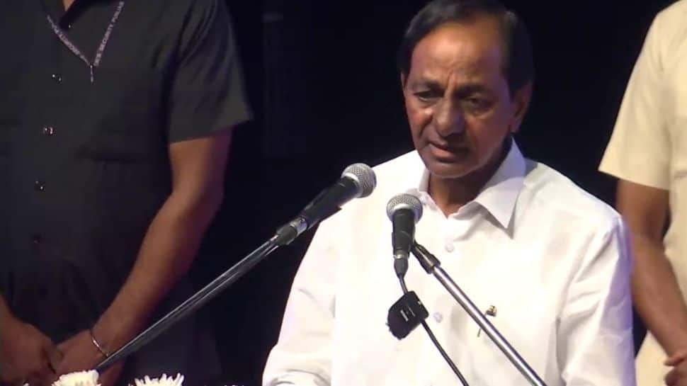 ‘Farmers can change government’: Telangana CM KCR hits out at Centre in Chandigarh thumbnail