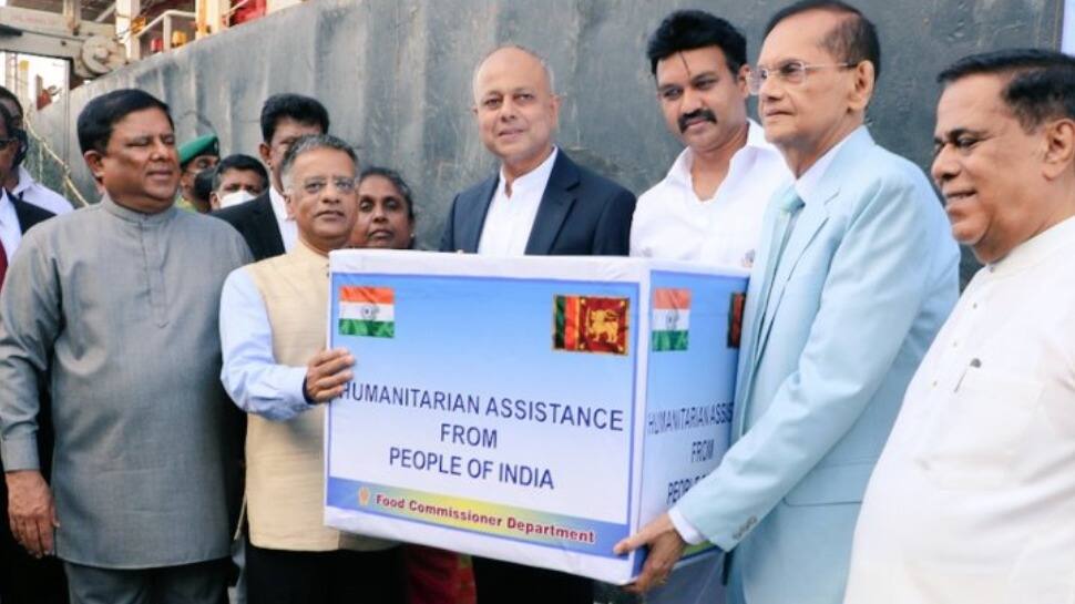Le Sri Lanka frappé par la crise reçoit une aide humanitaire de 2 milliards de SLR de l’Inde, le Premier ministre Ranil Wickremesinghe exprime sa gratitude |  Nouvelles de l’Inde