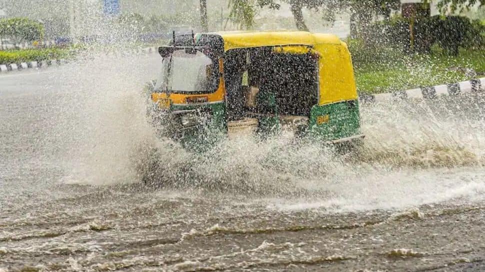 Delhi’s surface temperature fell by 11 degrees amid heavy rainfall, thunderstorm: IMD