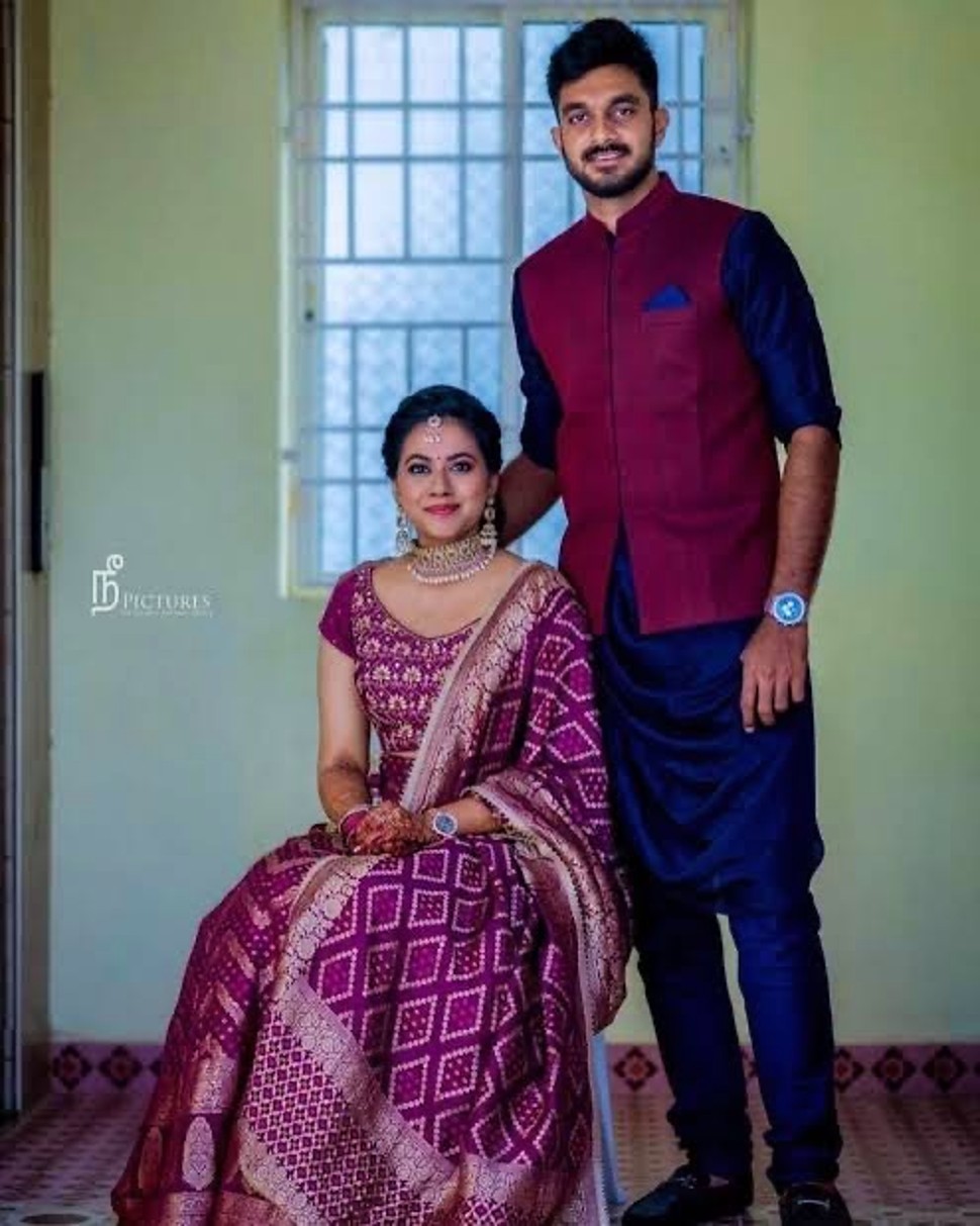 Gujarat Titans all-rounder Vijay Shankar is married to Vaishali Visweswaran. Vaishali is a part-time teacher in Chennai and couple got married in January 2021. (Source: Twitter)