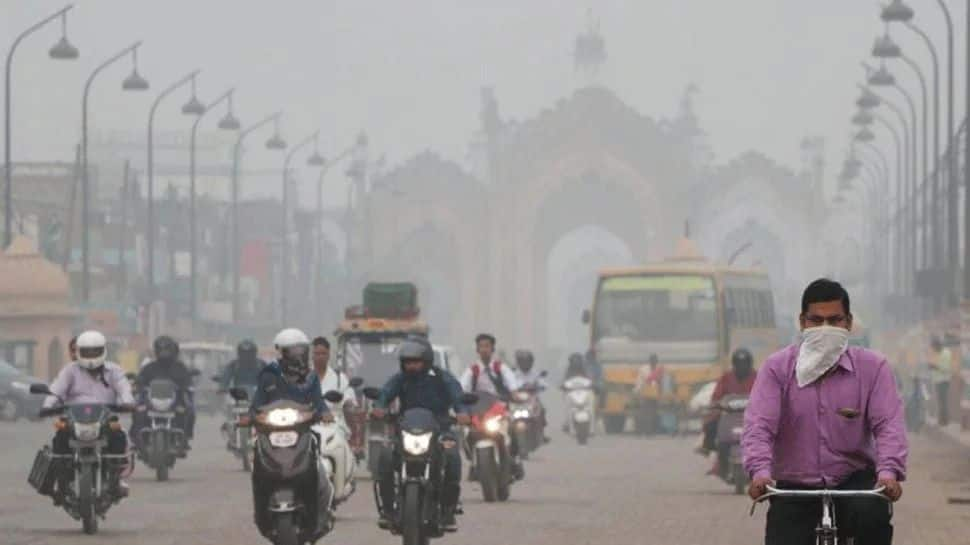 Delhi: Firecrackers NOT the reason behind post Diwali pollution? Here&#039;s what IIT researchers found