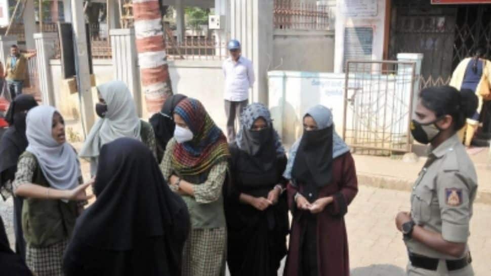 Karnataka: 12 hijab-clad students denied entry to Mangalore college
