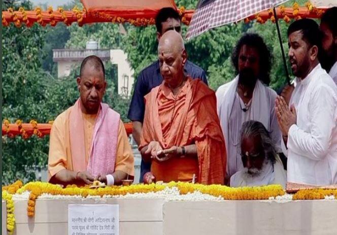 CM Yogi Adityanath lays foundation stone for Ram Mandir&#039;s Garbhagriha, places first carved stone