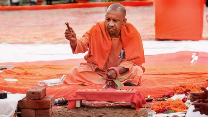 UP CM Yogi Adityanath lays foundation stone for Ram Mandir's Sanctum ...