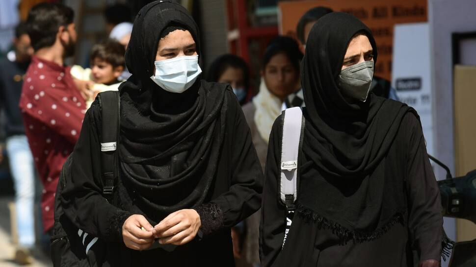 Hijab row resurfaces in Karnataka, 6 students suspended in Uppinangady college