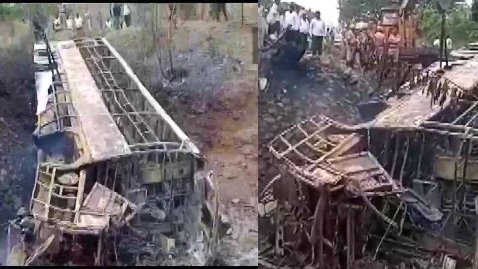 At least 7 charred to death after Hyderabad-bound bus collides with goods vehicle in Karnataka