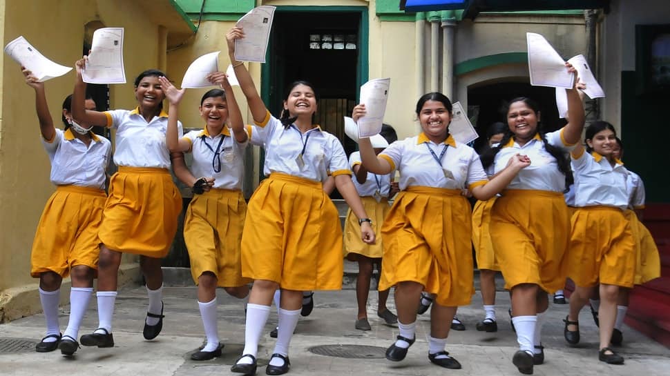 RBSE Board 12th Result 2022: Rajasthan declares Arts results at rajeduboard.rajasthan.gov.in, girls outshine boys in exams- Check your score here RBSE Board 12th Result 2022: Rajasthan declares Arts results at rajeduboard.rajasthan.gov.in, girls outshine boys in exams- Check your score here