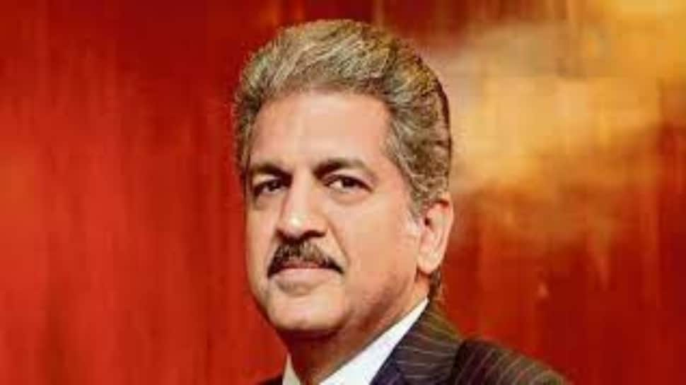 Twitter user asks Anand Mahindra ‘How do you manage time?’ he replies