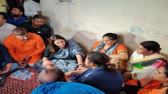 Shiv Sena MP visits JK met slain Kashmiri Pandit’s families