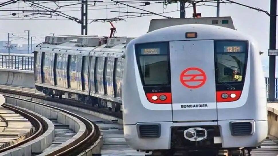 Delhi Metro Blue Line faces technical snag again, services disrupted