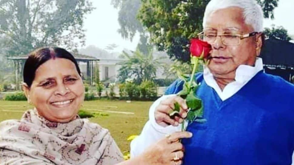 Lalu Prasad Yadav and Rabri Devi: A sweet gesture