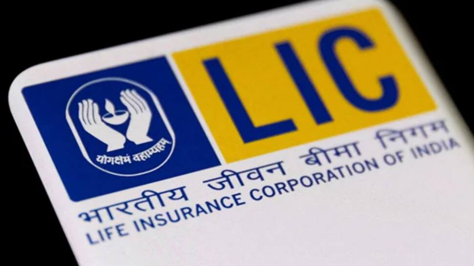 LIC shares reach a new low, investors lose Rs 1.64 lakh crore