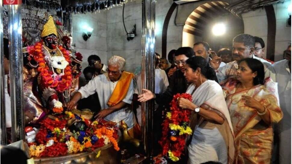 &#039;Bengal doesn&#039;t beg to anyone&#039;, Read the inner meaning of Mamata Banerjee&#039;s message from Dakshineswar Temple