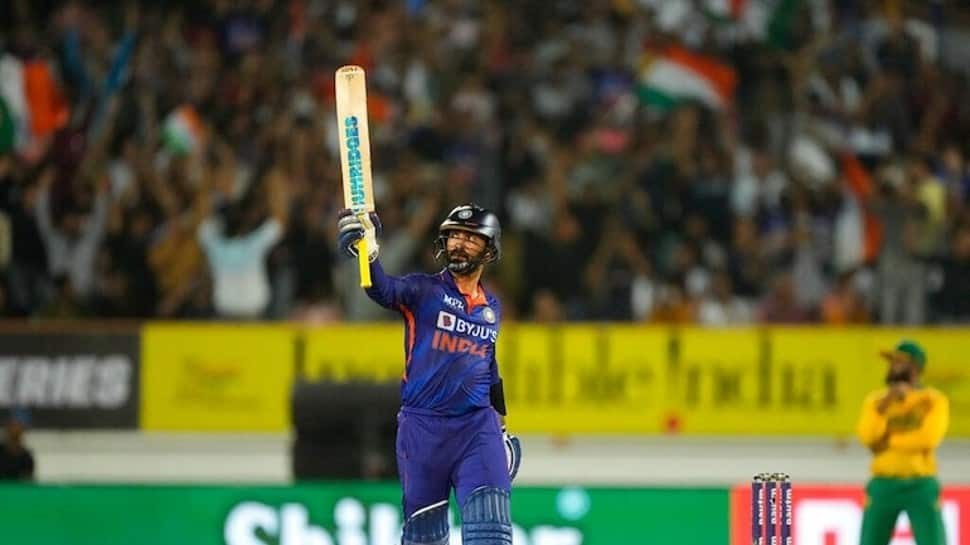 India vs SA 4th T20I: Dinesh Karthik breaks MS Dhoni&#039;s BIG record with maiden T20I fifty in Rajkot