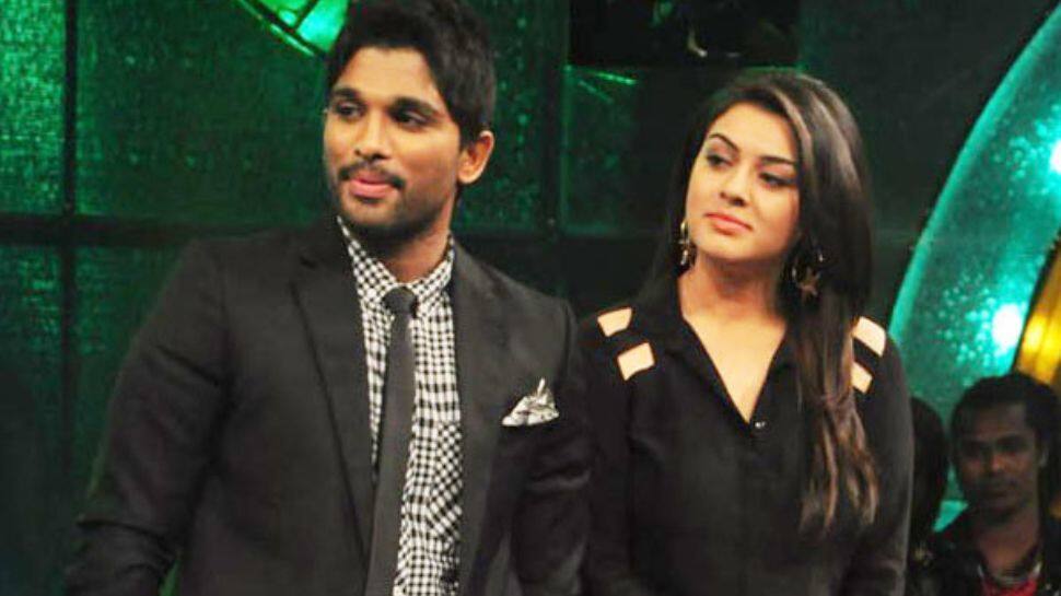 Hansika Motwani recreates her first co-star Allu Arjun’s famous Pushpa step - Watch!