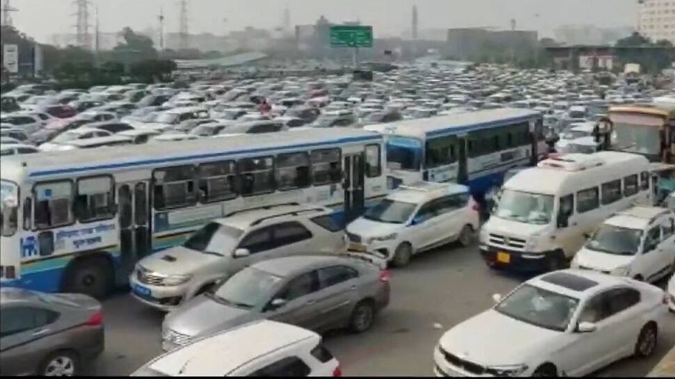 Bharat Bandh: Agnipath protest disrupts traffic movement, Delhi-NCR choked