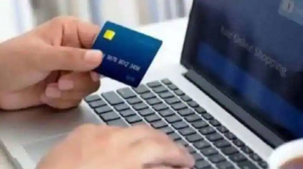 Credit card, debit card holders alert! RBI extends important guideline to October 1