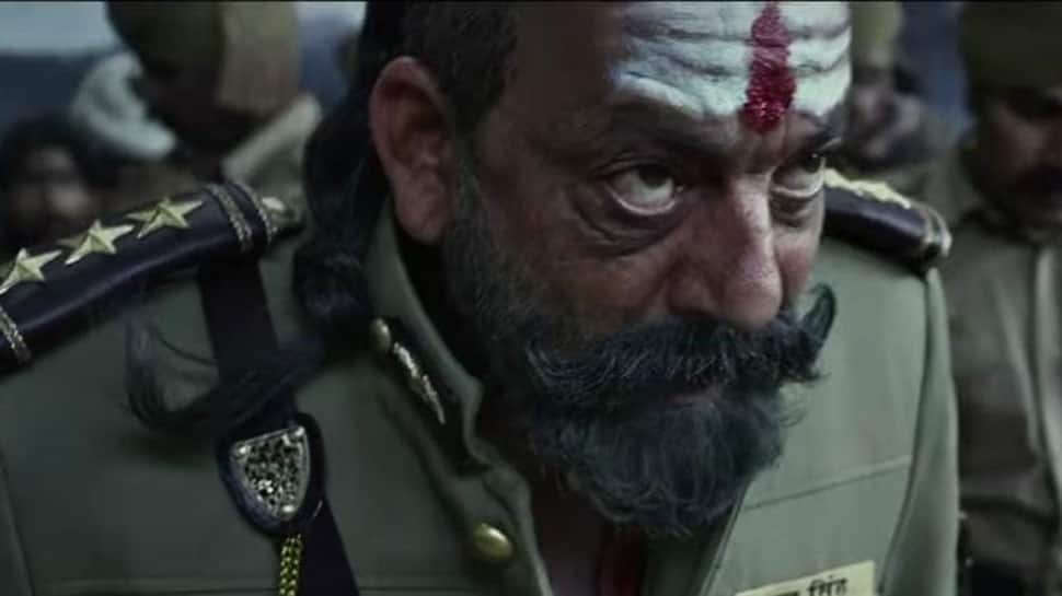 Sanjay Dutt fans can't keep calm as KGF 2's Adheera looks kickass in Ranbir Kapoor's Shamshera! | Buzz News - Vimarsana News