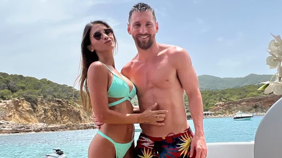 Lionel Messi's wife Antonella Roccuzzo looks sizzling in bikini