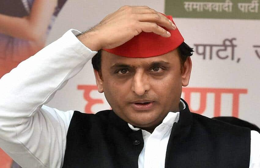 Deshhit : Big jolt to Akhilesh Yadav after BJP