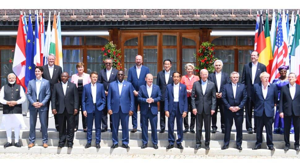 G7 Nation leaders pose for a group photograph