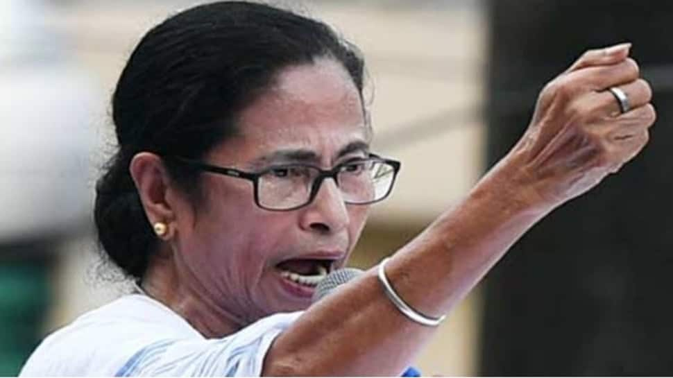 &#039;What after 4 years? Showing LOLLIPOPS ahead of...&#039;, Mamata Banerjee slams BJP over Agnipath Scheme