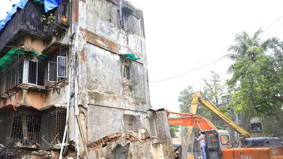 Kurla building collapses death toll reaches 19; PM Modi expresses grief, compensation announced