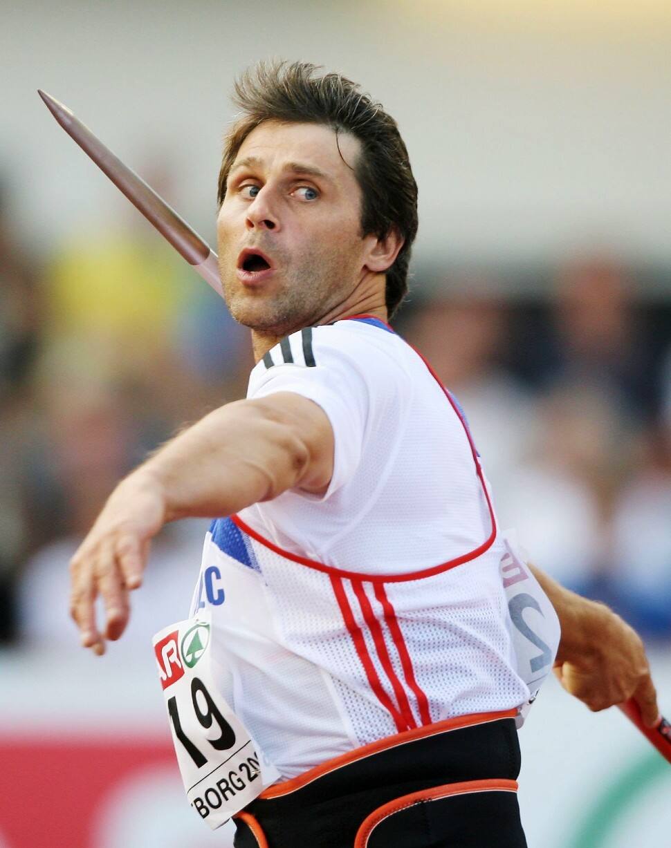 Jan Zelezny has the world record in Javelin throw