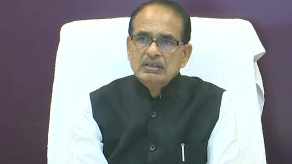 &#039;Hum to doobe hain sanam, tumko bhi...&#039;: MP CM Shivraj Singh Chouhan taunts Kamal Nath over collapse of MVA govt 