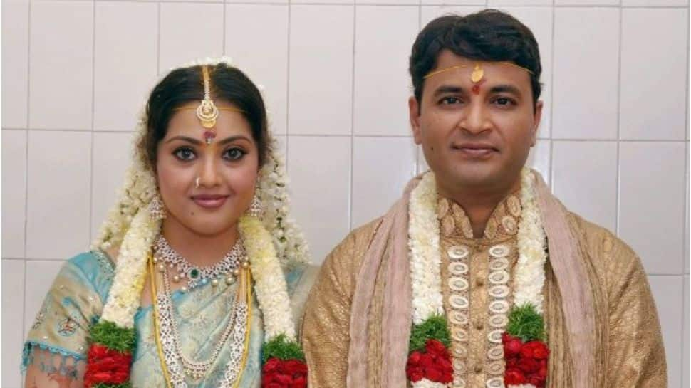 Tamil actor Meena Sagar requests fans not to spread false information about husband Vidyasagar&#039;s death: &#039;Please stop&#039;