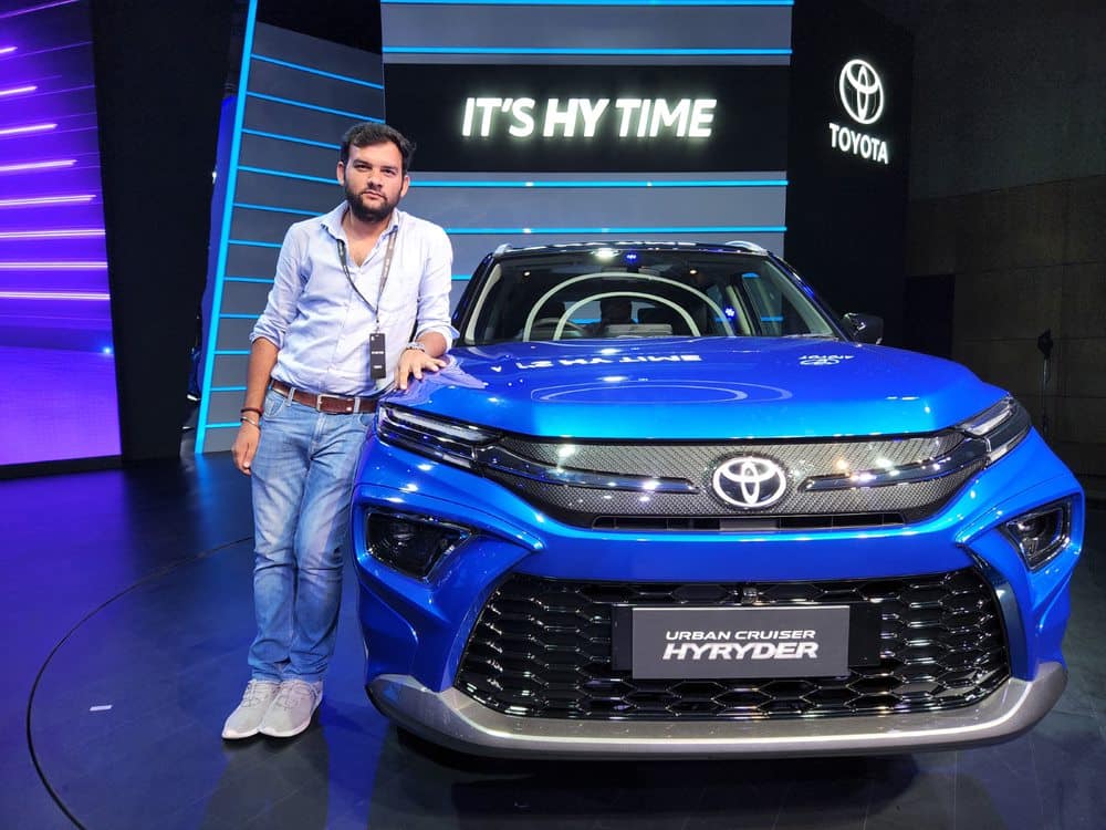 Toyota Urban Cruiser Hyryder Unveiled | Zee News