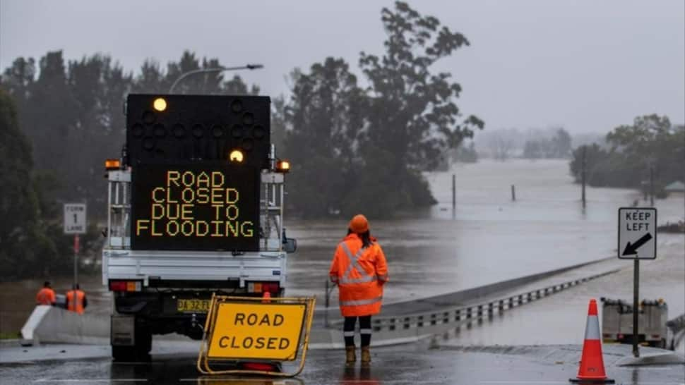 Sydney Floods Hit 50,000 People Around Australia's Largest City ...