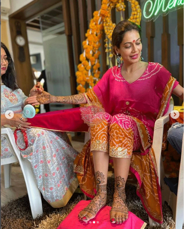 Bride-To-Be Payal Rohtagi looks pretty in pink