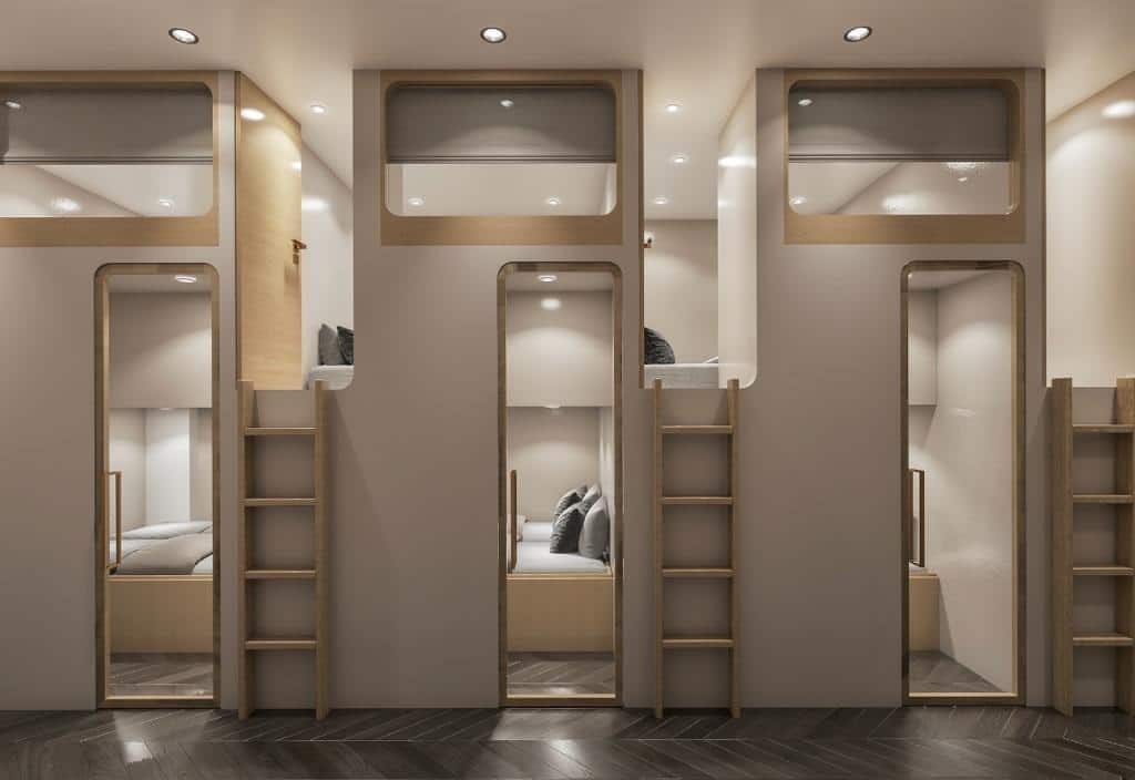 Mumbai CSMT station sleeping pod hotel