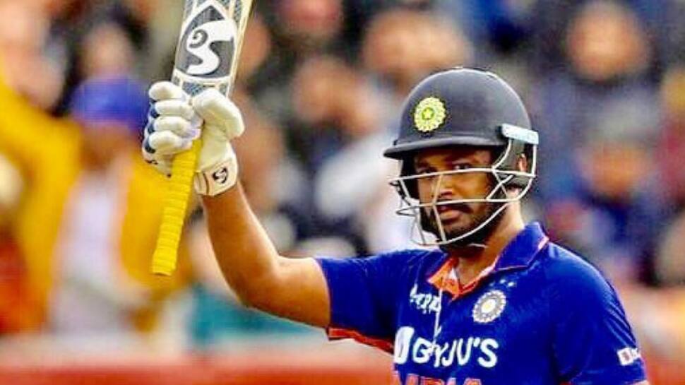 IND vs ENG 1st T20: Sanju Samson snubbed again, fans roast Rohit Sharma, say &#039;why are they...&#039;